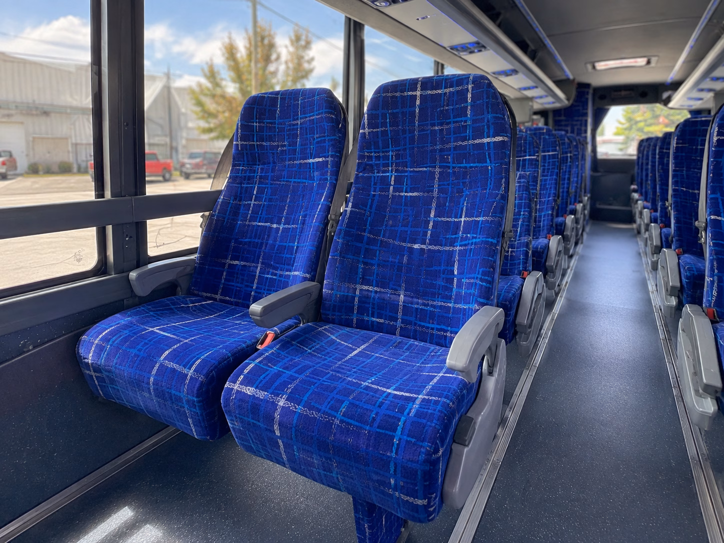 how the type of bus you choose changes the price in goodyear arizona