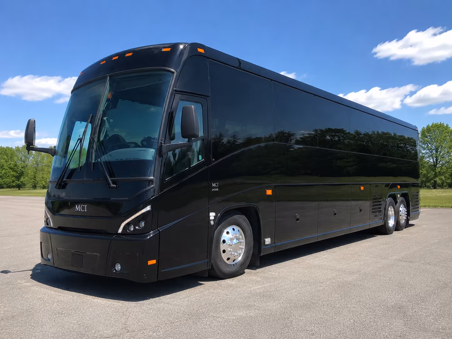 shuttle buses to phoenix raceway for nascar cup series weekends